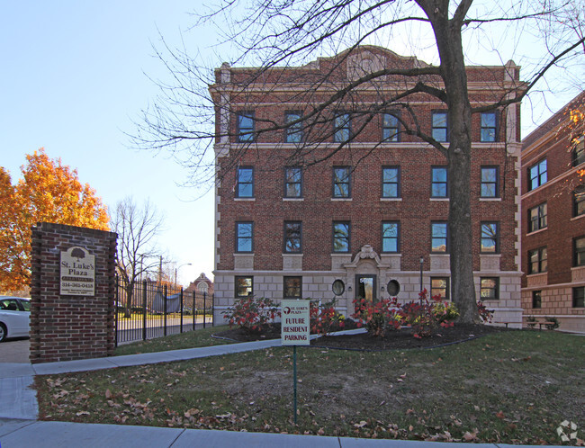 Building Photo - St. Luke's Plaza Apartments