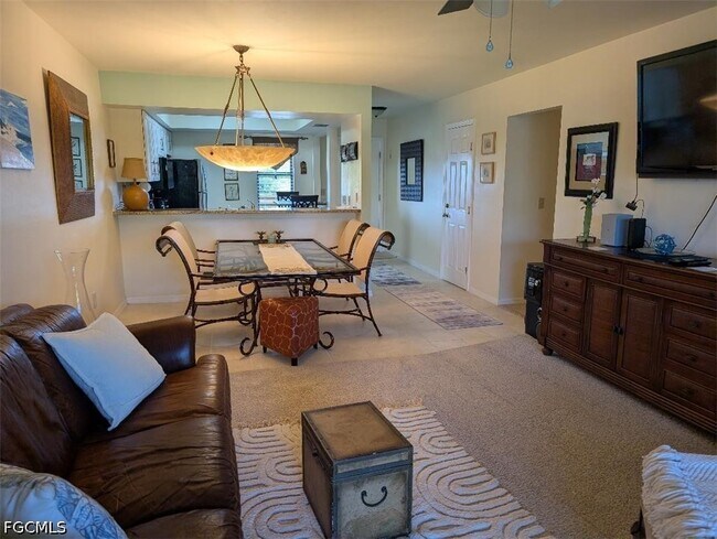 Foto del edificio - 719 SW 47th Terrace