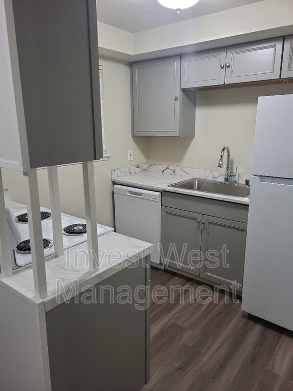 Foto del edificio - 2809 E 19th St