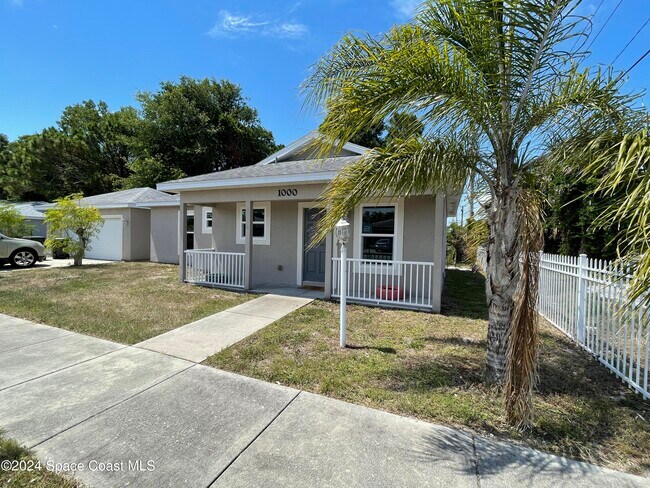 Foto del edificio - 1000 Dames Ct