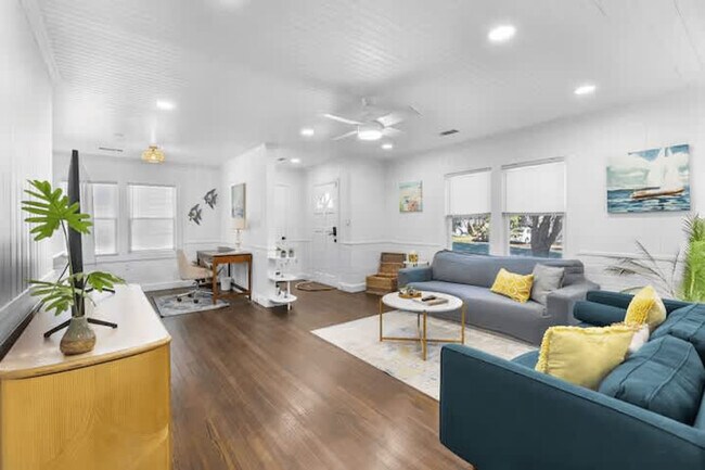 Foto del edificio - 1132 Carter Ave