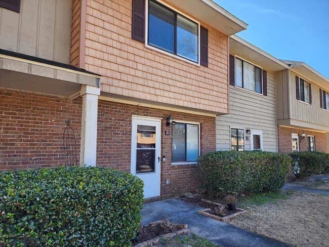 Foto del edificio - 75 Beaver Pond Loop