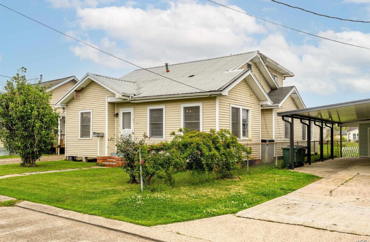 Foto principal - 124 Fifth St