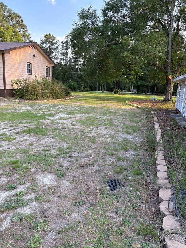 Foto del edificio - 6987 Pittman Grove Church Rd