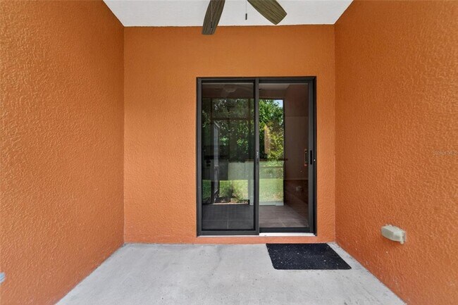 Foto del edificio - 30132 Mossbank Dr