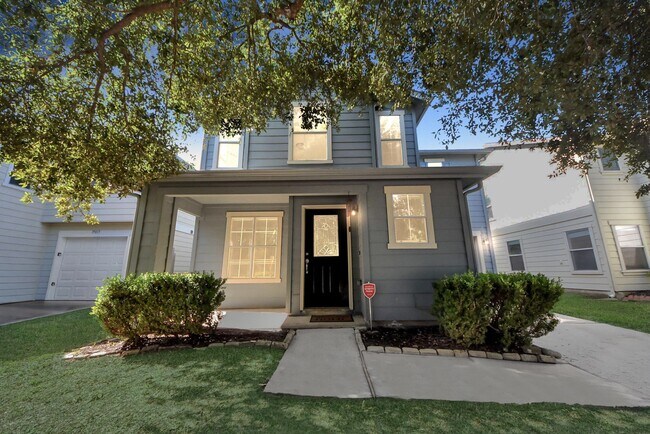 Foto del edificio - 19019 Remington Park Dr