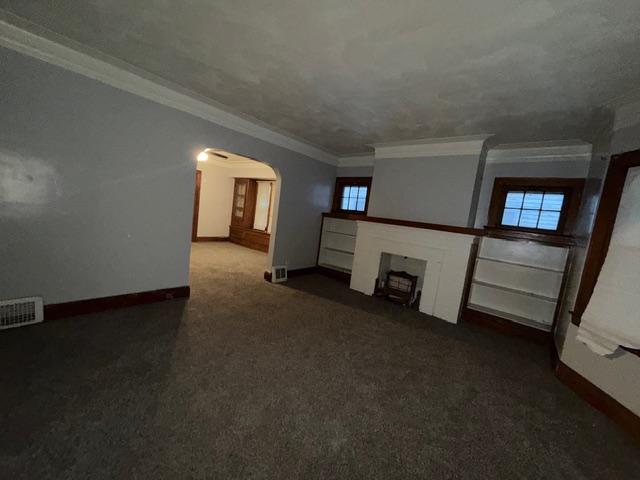 Foto del edificio - 2945 E 128th St