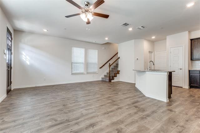 Building Photo - 2421 Klamath Dr