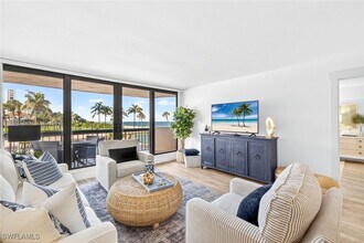 Building Photo - 4001 Gulf Shore Blvd N