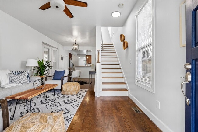 Photo - 3BR/2BA Wonderfully Updated Single Family Home---JUST GORGEOUS!  GAS, ELECTRIC, WATER, SEWER and ...