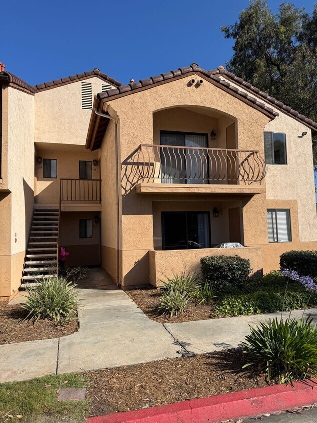 Foto principal - 1 bed 1 ba home Available Now- Rancho San ...