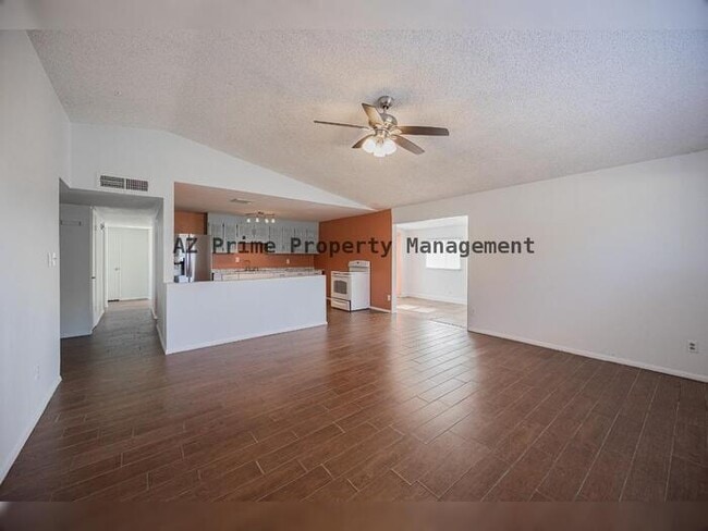 Building Photo - 3629 E Blanche Dr