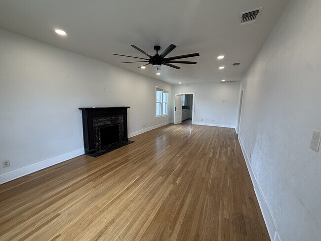 Foto del edificio - 2206 16th St