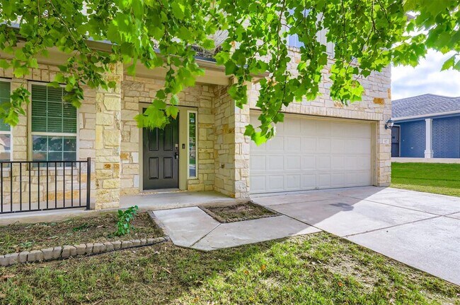 Building Photo - 112 Sabine River Dr