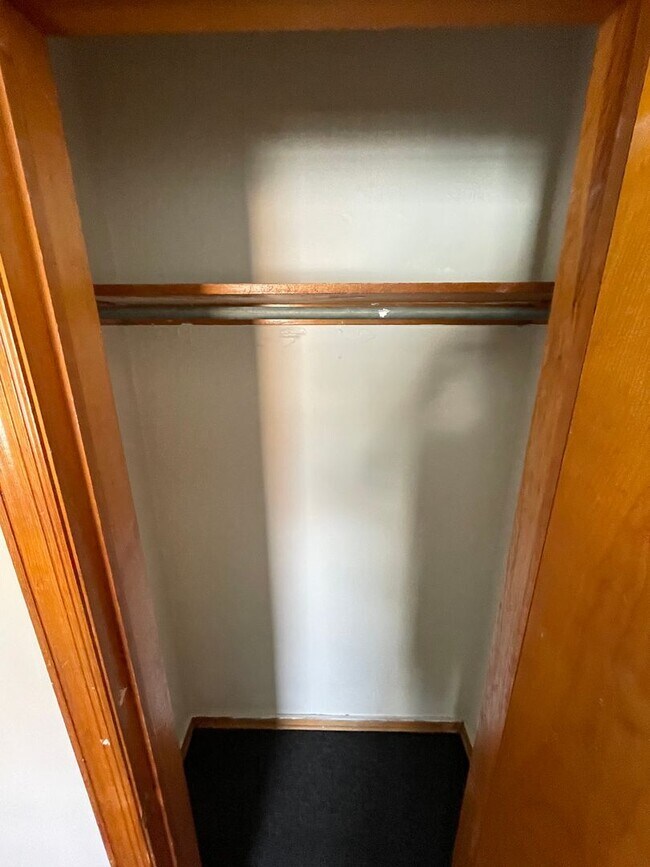 Foto del edificio - 3281 N 58th St