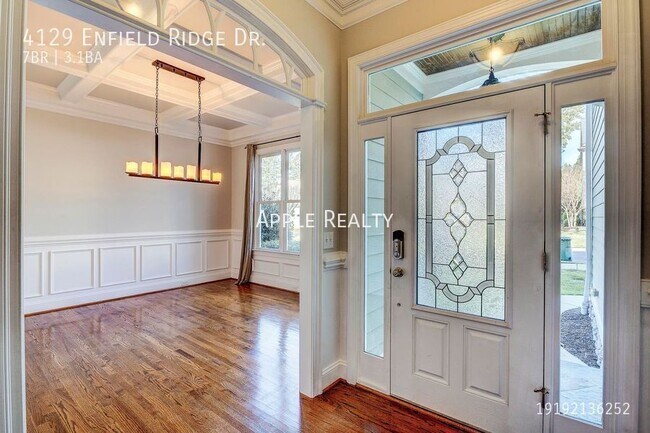 Foto del edificio - 4129 Enfield Ridge Dr