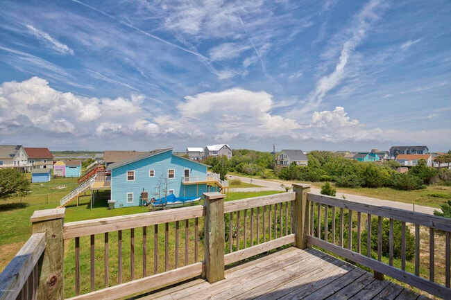 Building Photo - 2261 New River Inlet Rd