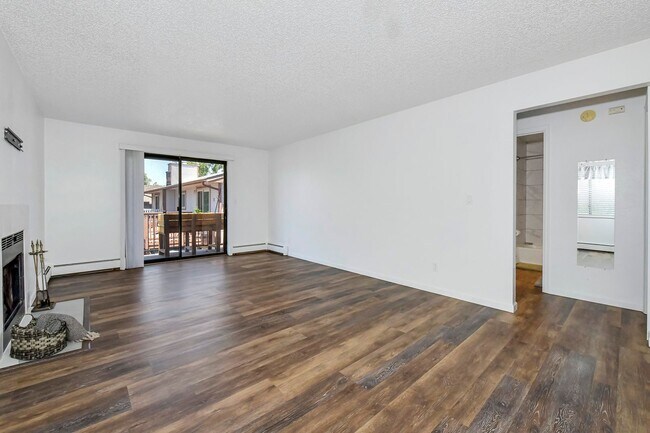 Photo - 6702 Dublin Loop Apartment