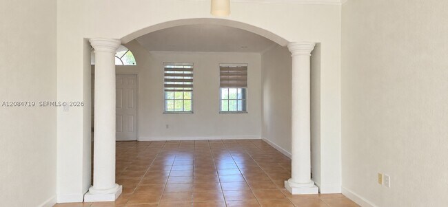 Building Photo - 3670 SW 154th Ct