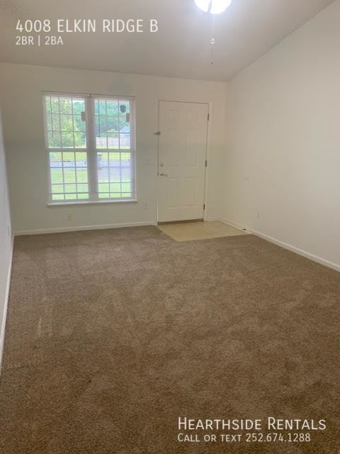 Building Photo - "Charming 2-Bed, 2-Bath Duplex in Greenvil...