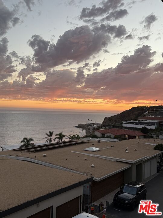 Foto principal - 18079 Coastline Dr