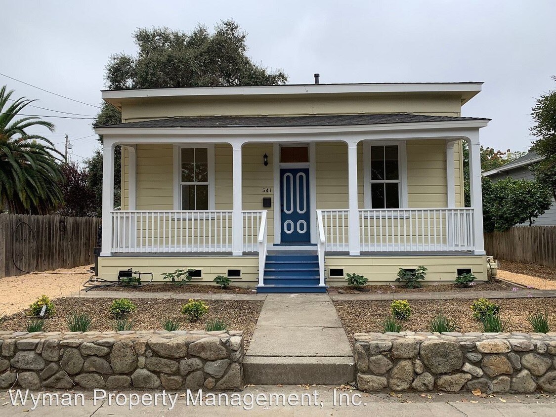 Primary Photo - 3 br, 2 bath House - 541 Riverside Drive