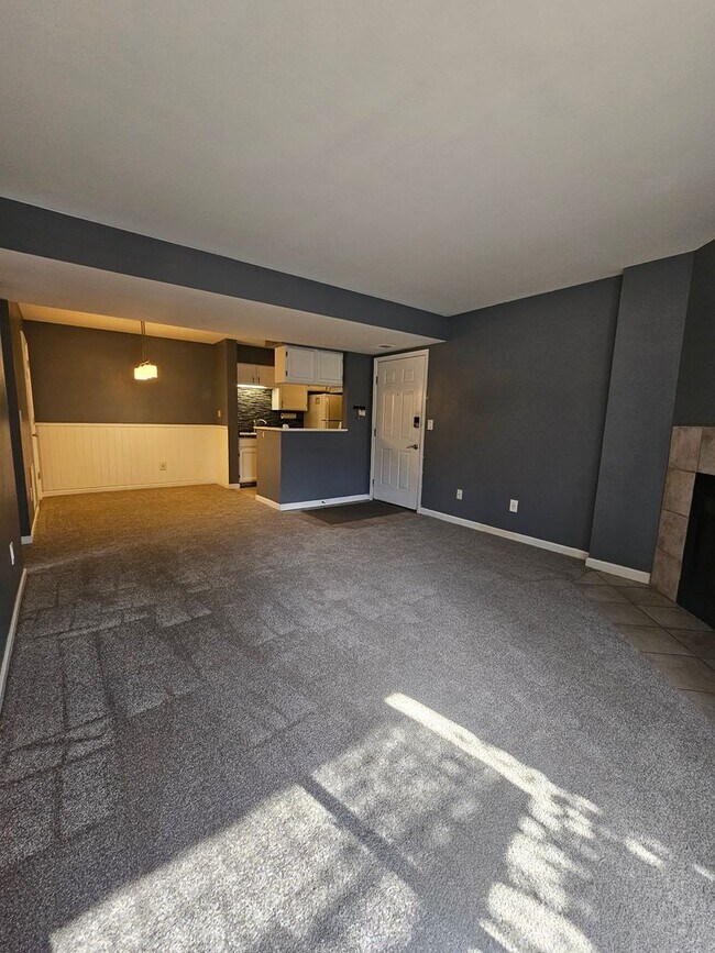 Foto del edificio - Cozy Garden Level Condo in Boulder