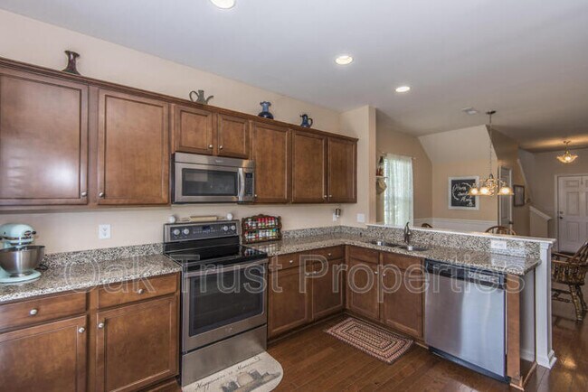Foto del edificio - 129 Brookhaven Rd
