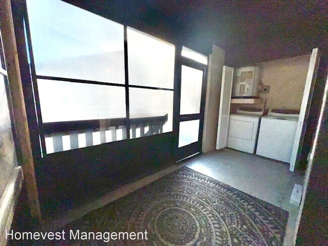 Foto del edificio - 2 br, 2 bath House - 3847 59th Avenue W