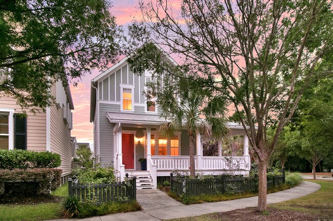 Foto del edificio - 1347 Appling Drive