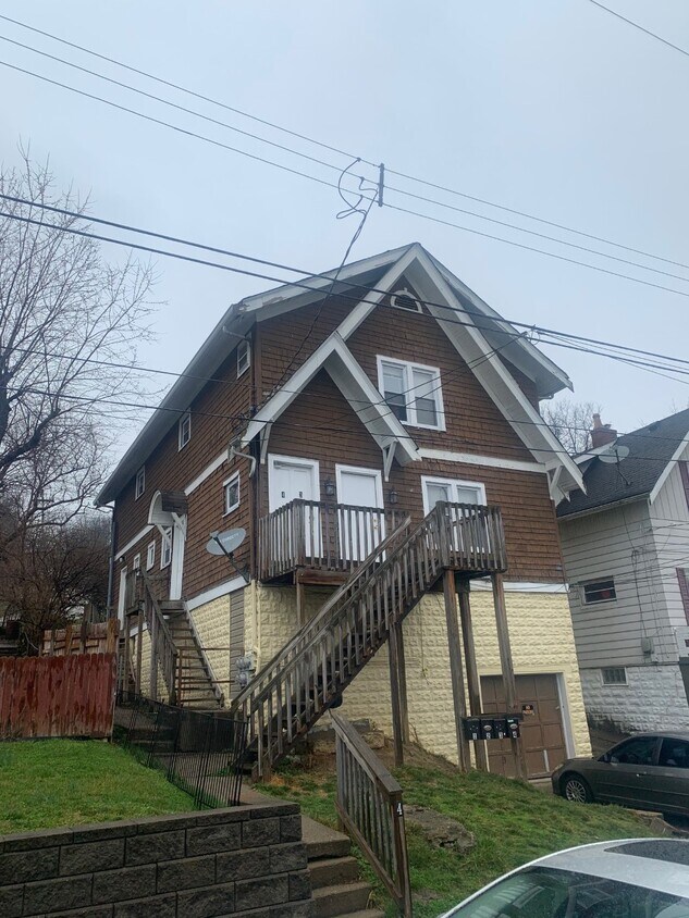 Primary Photo - 4 E 28th St