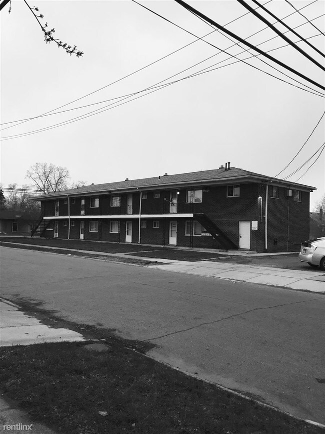 Building Photo - 1289 Middlebelt Rd