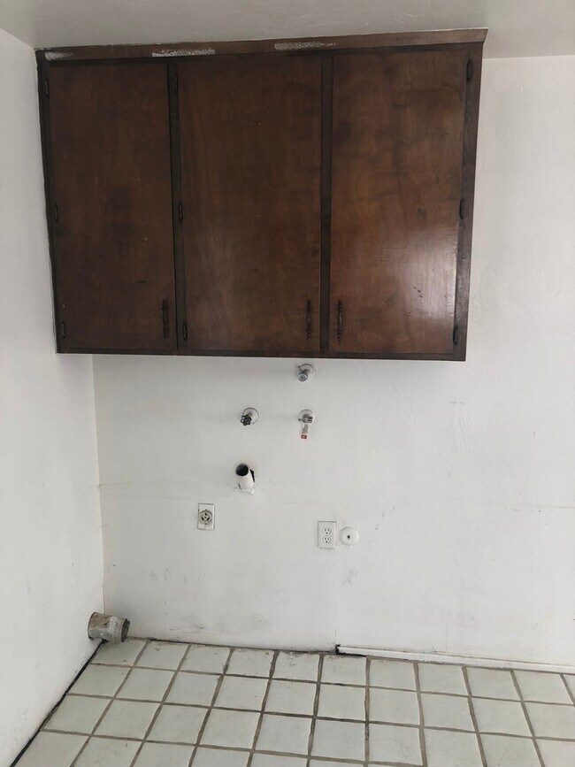 Foto del edificio - 103/104 -310 W. Bardsley