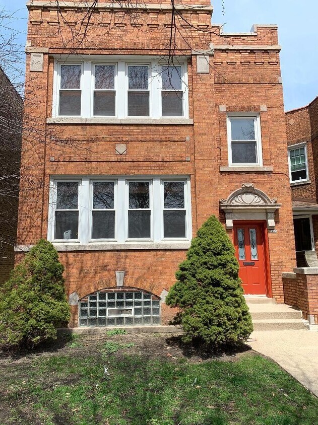 Primary Photo - 5348 W Wilson Ave