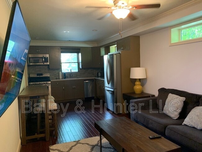 Foto del edificio - 1524 Park Rd