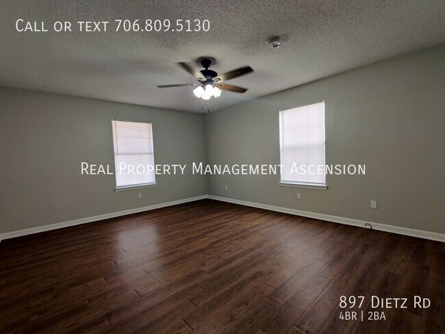 Building Photo - 897 Dietz Rd