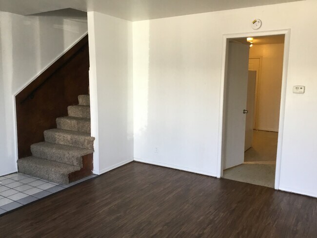 Building Photo - 1434 NW 92nd St