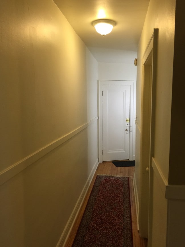 Virginia Apartments Royal Oak, MI