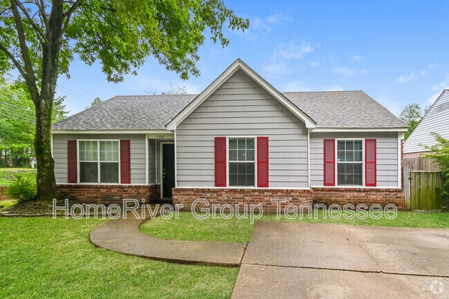Building Photo - 7007 Village Ln