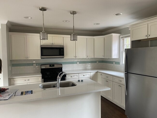 Photo - 3494 Maryvale Dr House