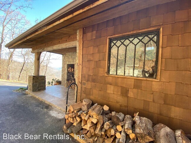 Building Photo - 3 br, 2 bath House - 7 Wedgewood Terrace