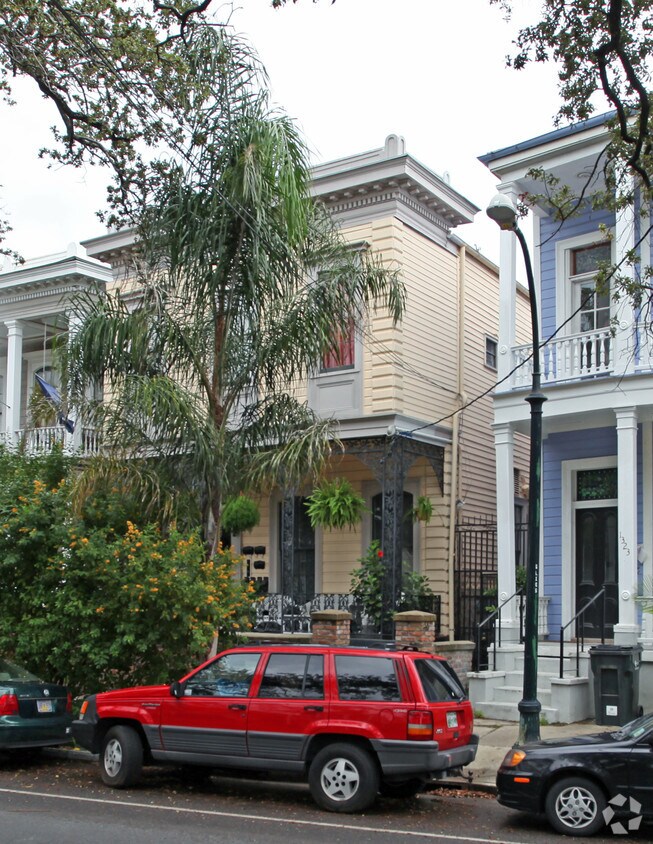 Building Photo - 1327 Esplanade Ave