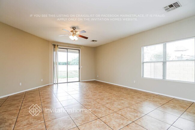 Foto del edificio - 300 S 9th St