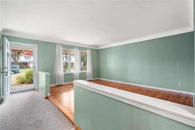 Building Photo - 30304 Barbary Ct