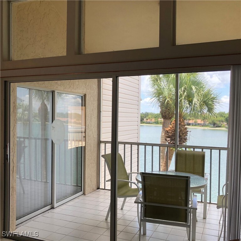 Foto del edificio - 2671 Citrus Lake Dr