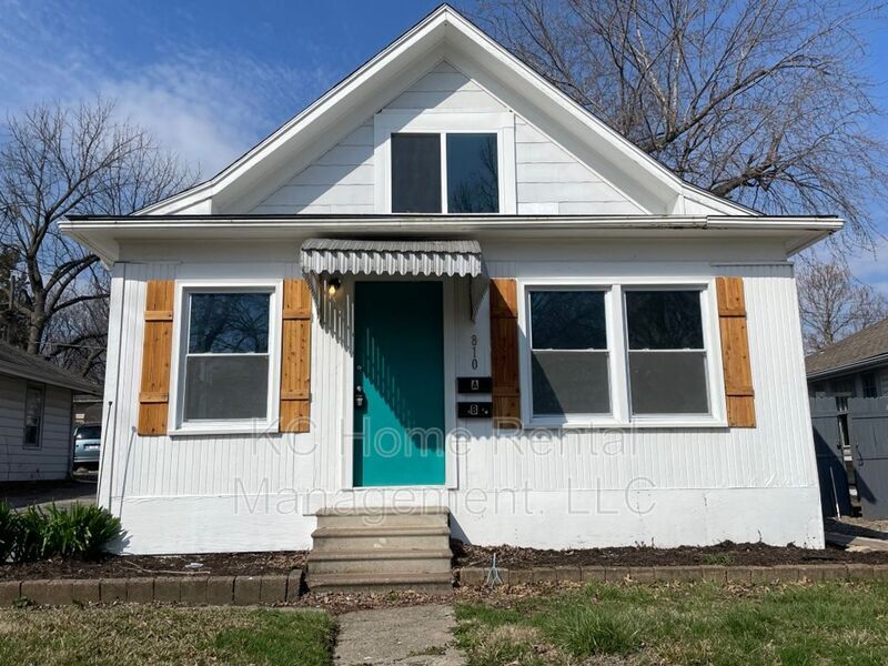 Primary Photo - 810 S Hardy Ave