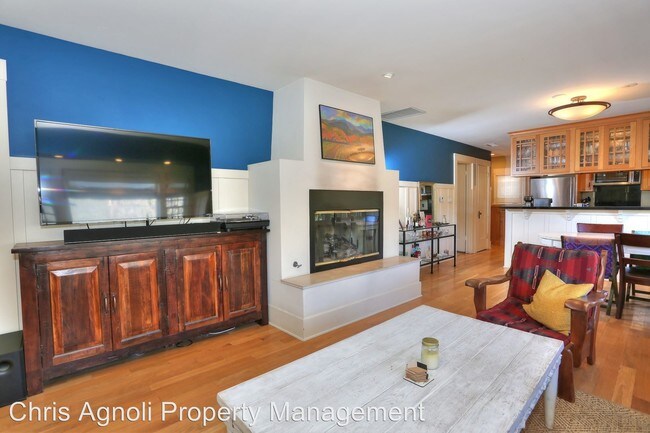 Foto del edificio - 2 br, 2 bath House - 1311 Morrison Ave