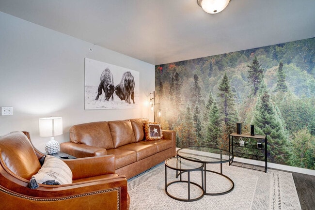 Foto del edificio - 360 Enterprise Blvd