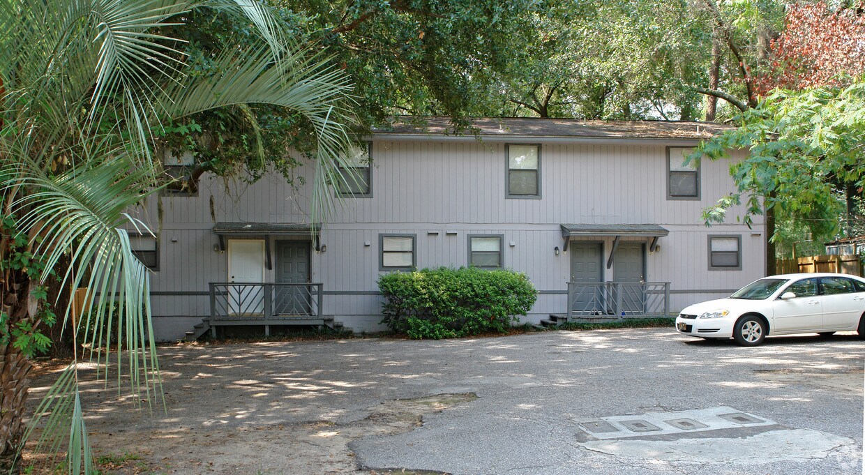 Foto del edificio - 3265 Nekoma Ln