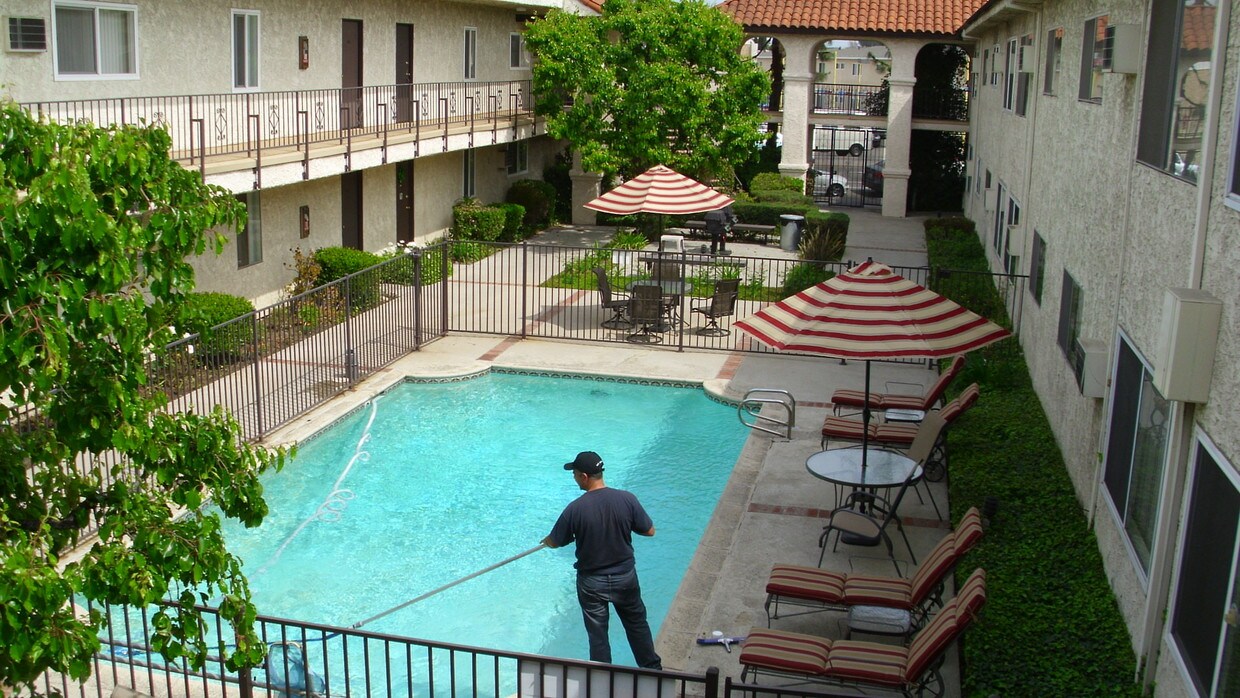 6250 Lankershim Blvd, Los Angeles, CA 91606 Apartments at 6250